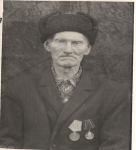 Бурдюгов Дмитрий Ефимович
